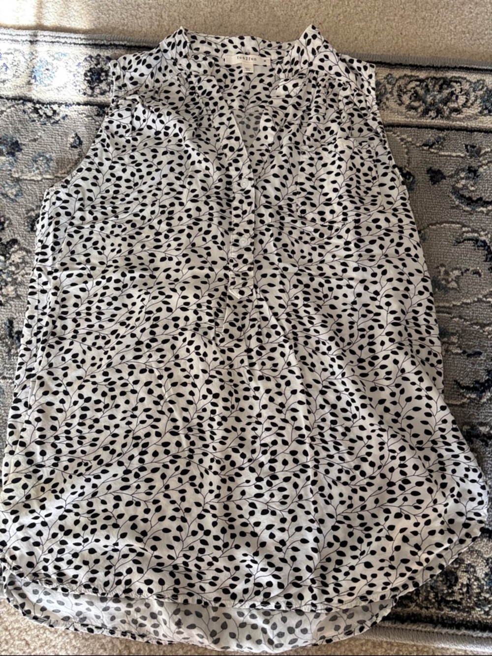 fun 2 fun White Sleeveless Blouse with Black Leaf Print